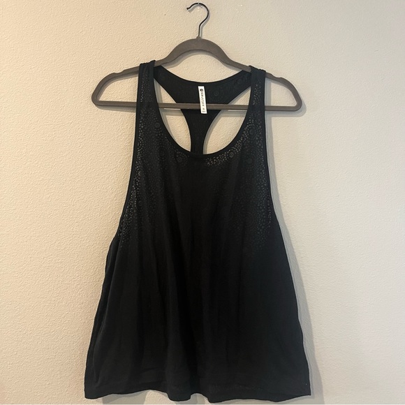 Fabletics & Athleta Active Tanks Bundle - Picture 2 of 16